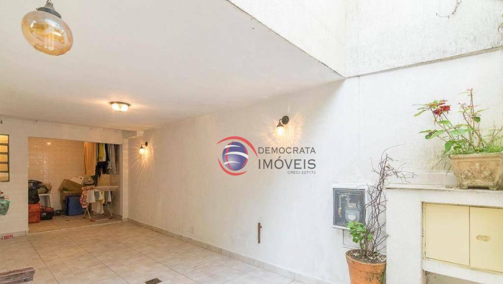 Sobrado à venda com 4 quartos, 298m² - Foto 22