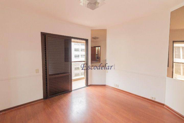 Apartamento para alugar com 4 quartos, 208m² - Foto 30