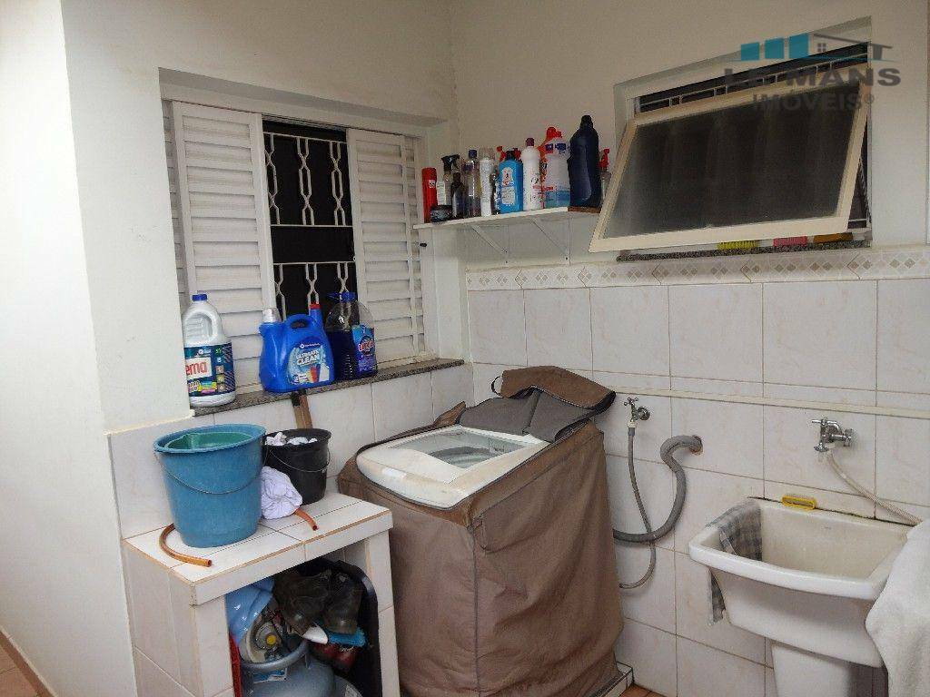 Casa à venda com 3 quartos, 169m² - Foto 24