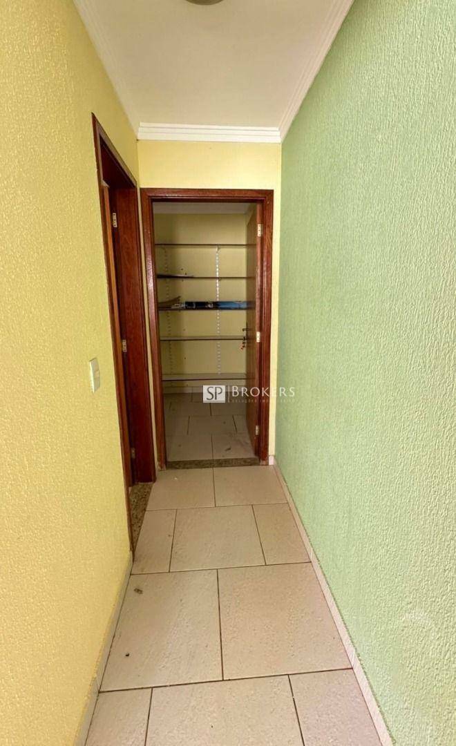 Casa à venda com 3 quartos, 164m² - Foto 8