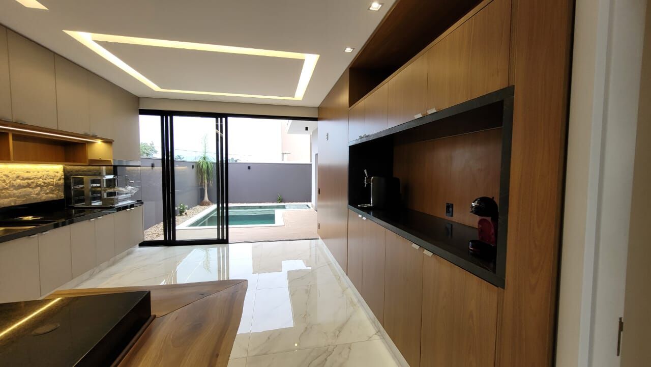 Casa à venda com 3 quartos, 190m² - Foto 18