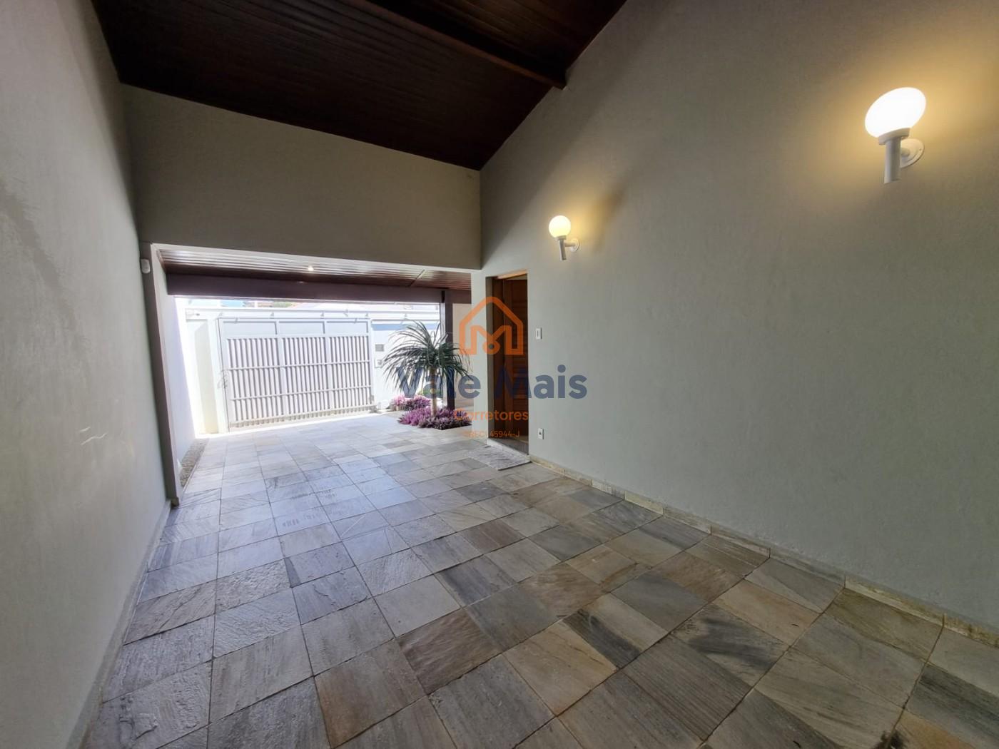 Casa à venda com 3 quartos, 197m² - Foto 5