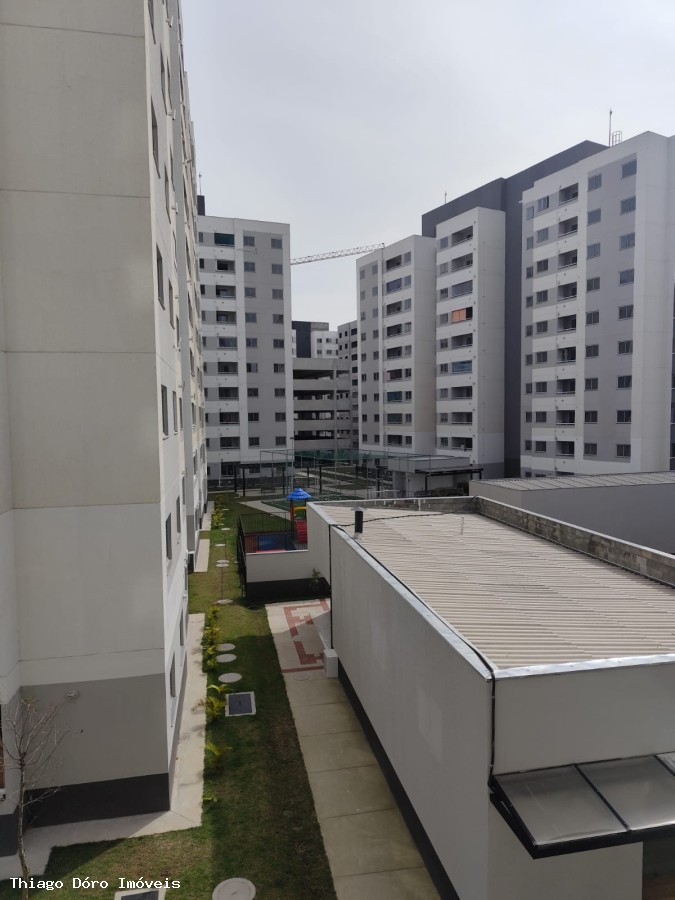 Apartamento à venda com 2 quartos, 41m² - Foto 11