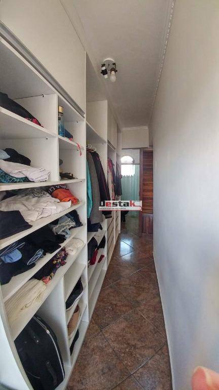 Sobrado à venda com 3 quartos, 185m² - Foto 24