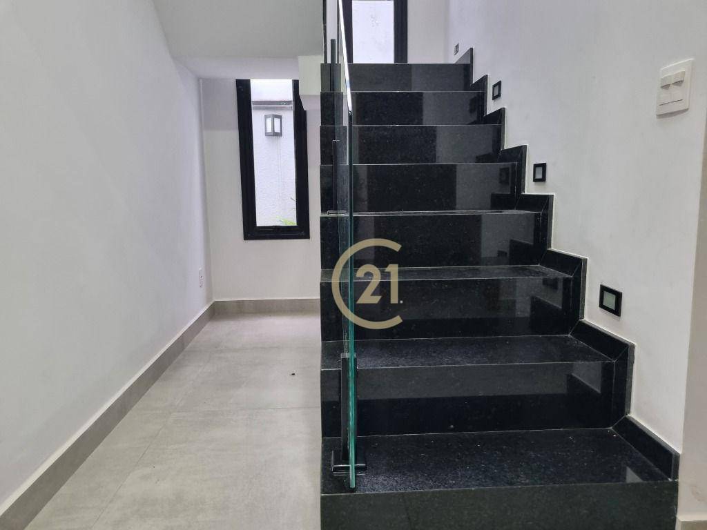 Casa de Condomínio à venda com 4 quartos, 314m² - Foto 9
