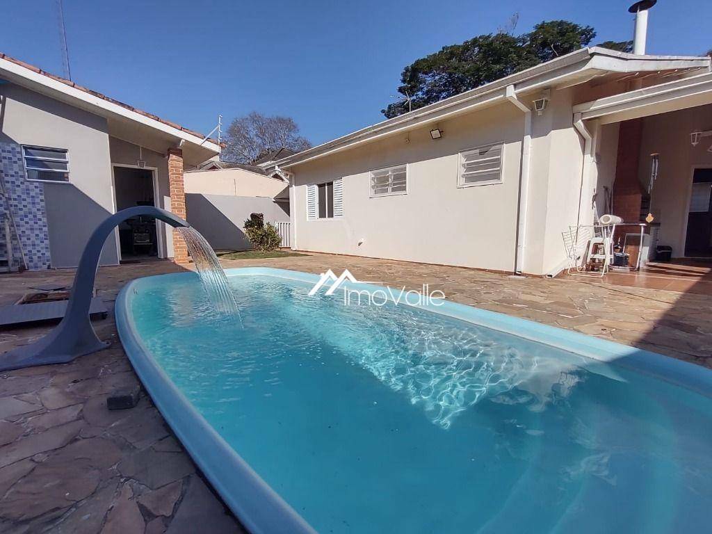 Casa à venda com 3 quartos, 220m² - Foto 27