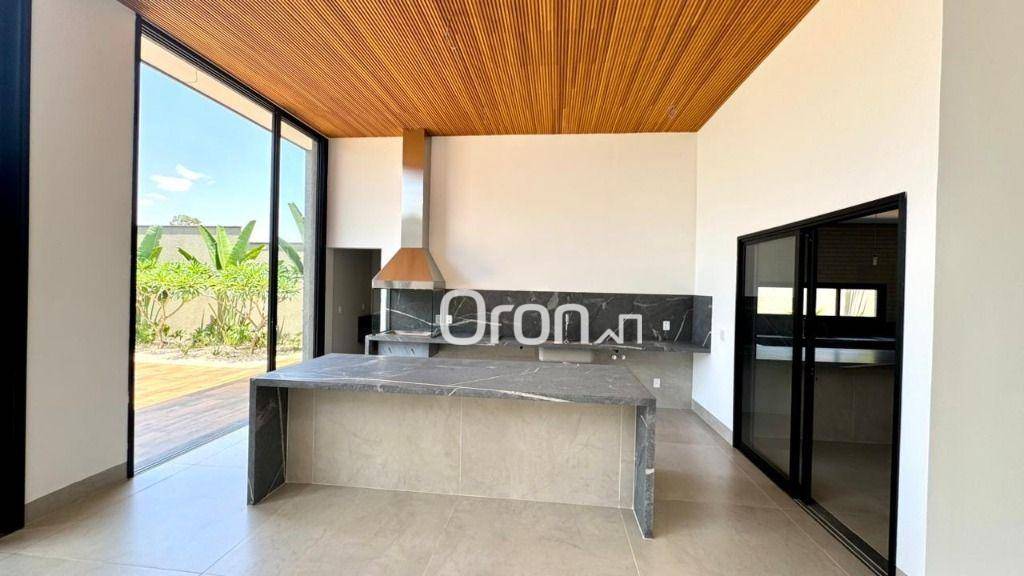 Casa de Condomínio à venda com 4 quartos, 475m² - Foto 7