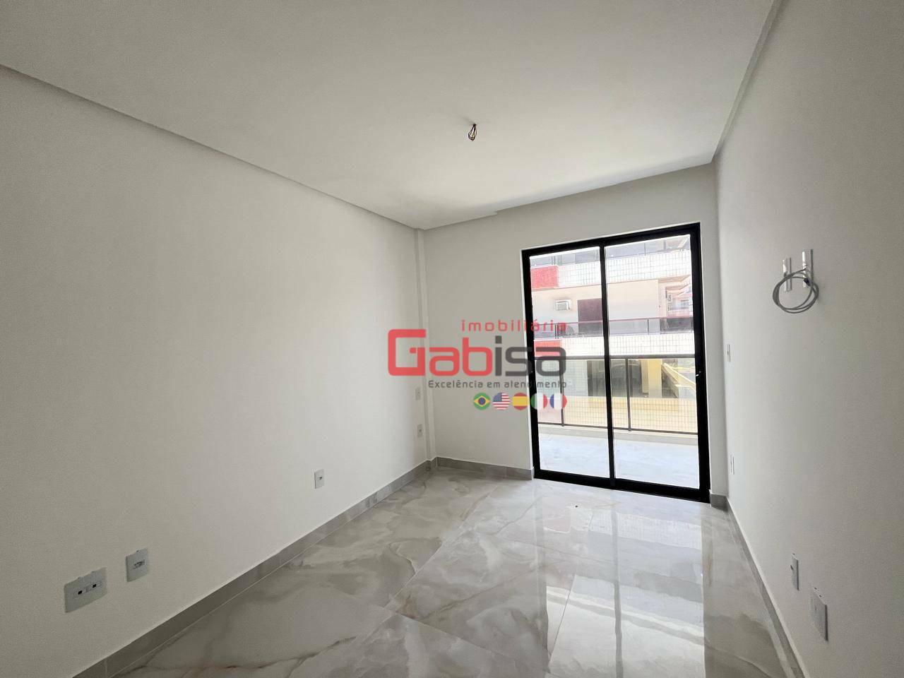 Apartamento para alugar com 4 quartos, 135m² - Foto 13