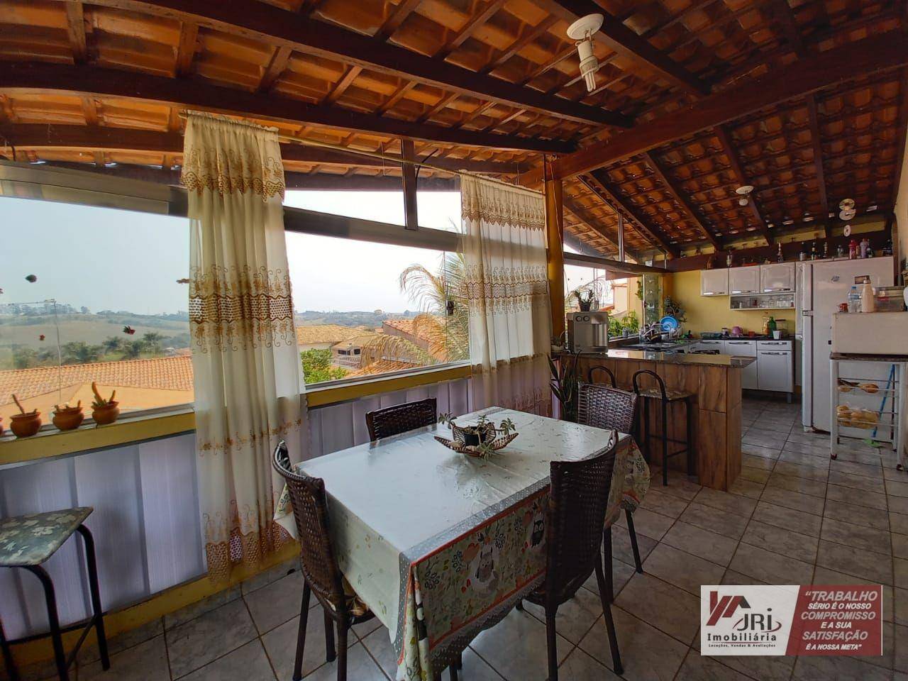 Casa à venda com 3 quartos, 300M2 - Foto 11