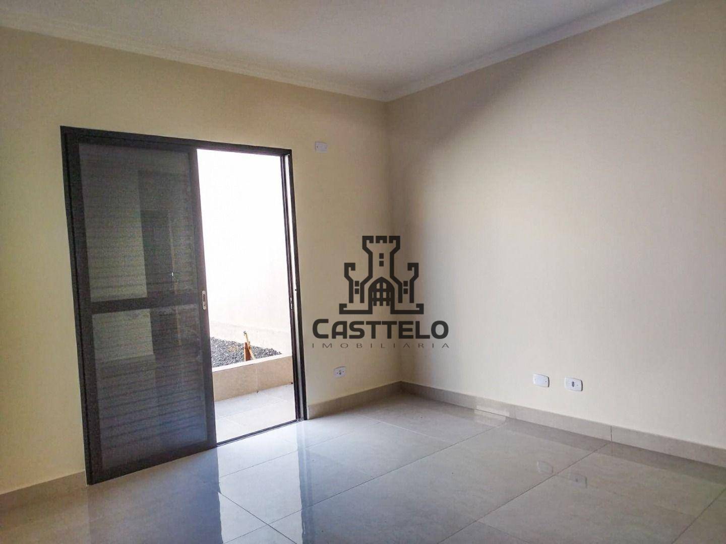 Casa à venda com 3 quartos, 98m² - Foto 12