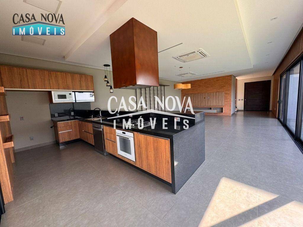 Casa de Condomínio para alugar com 4 quartos, 396m² - Foto 8