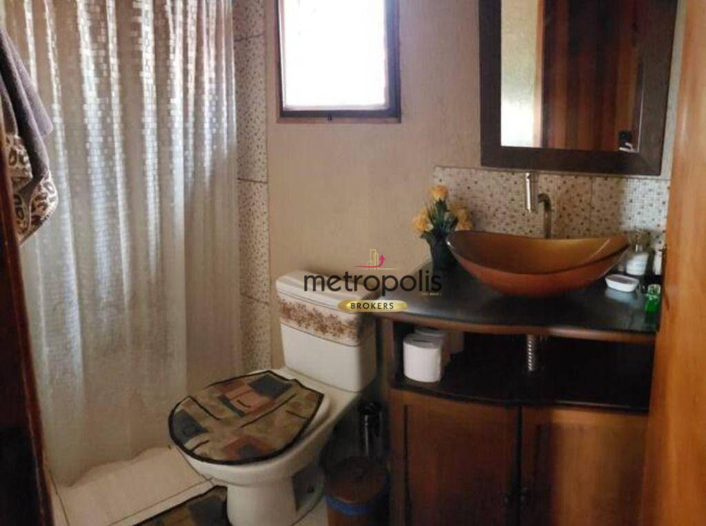 Sobrado à venda com 4 quartos, 220m² - Foto 4