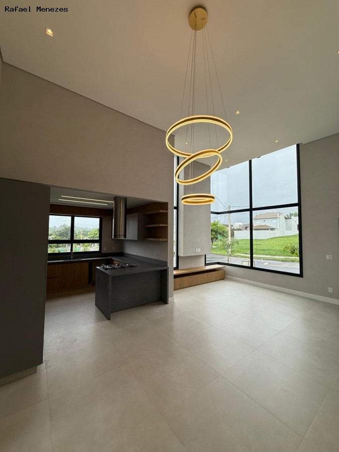 Casa de Condomínio à venda com 3 quartos, 210m² - Foto 4