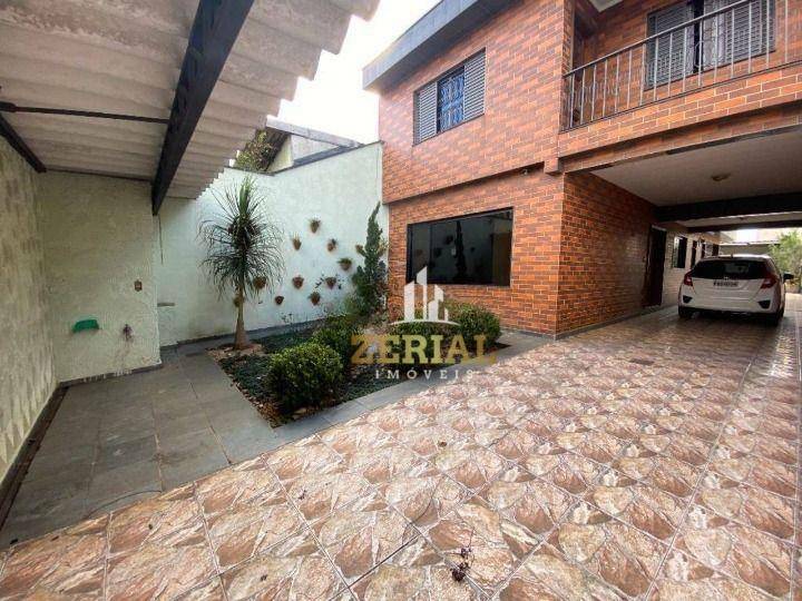 Sobrado à venda com 3 quartos, 256m² - Foto 2