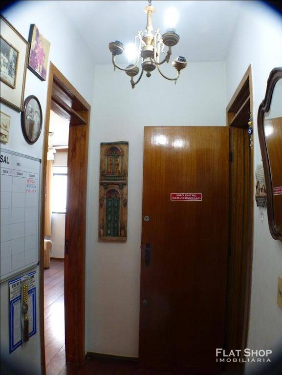 Apartamento à venda com 3 quartos, 212m² - Foto 30