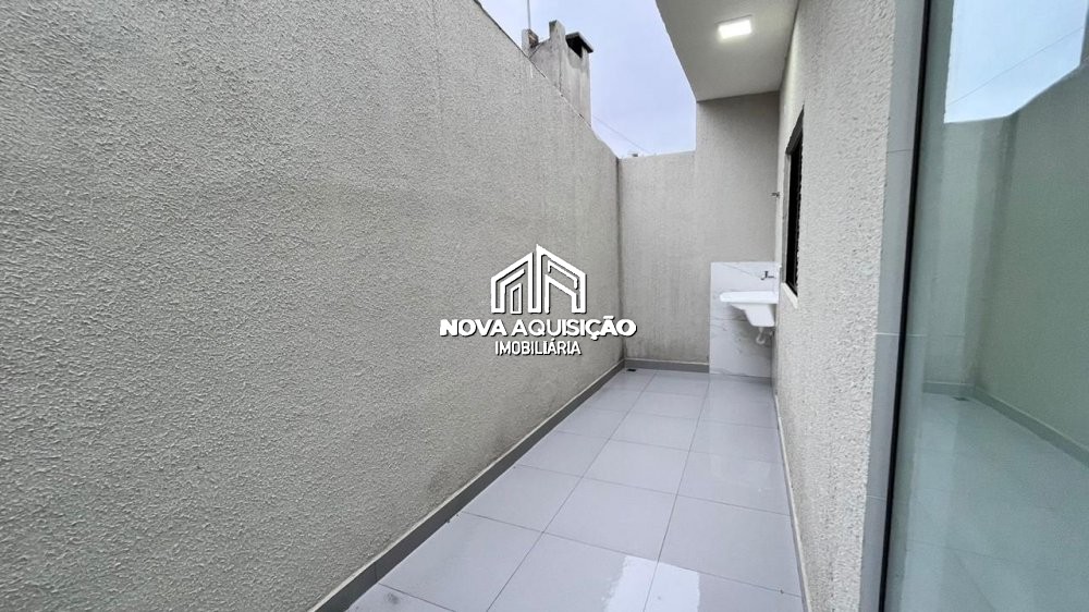 Casa à venda com 2 quartos, 50m² - Foto 19