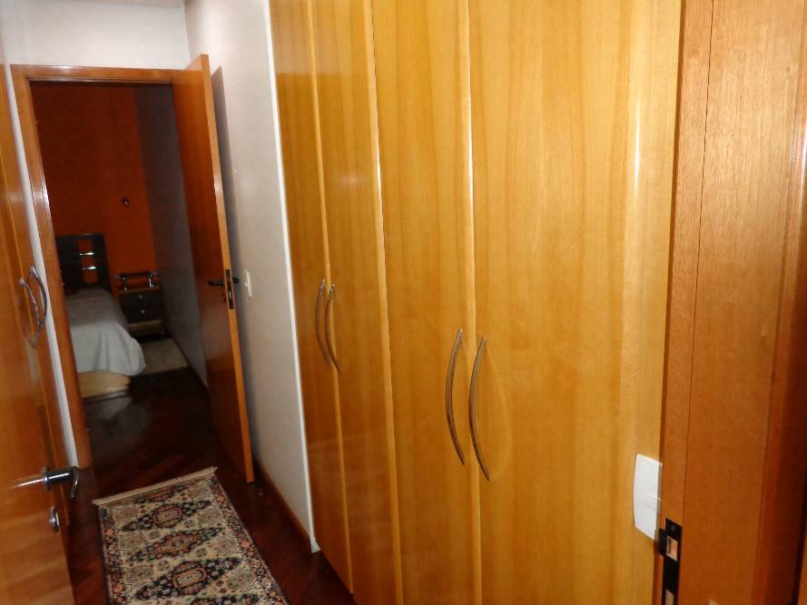 Apartamento para alugar com 3 quartos, 133m² - Foto 12