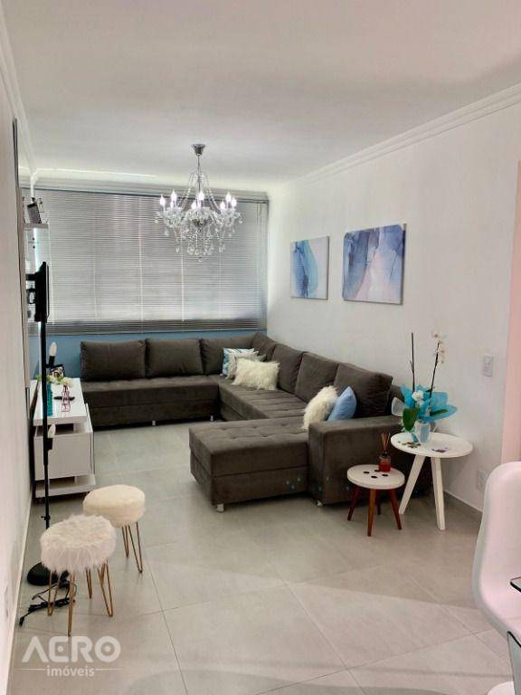 Apartamento à venda com 2 quartos, 74m² - Foto 22