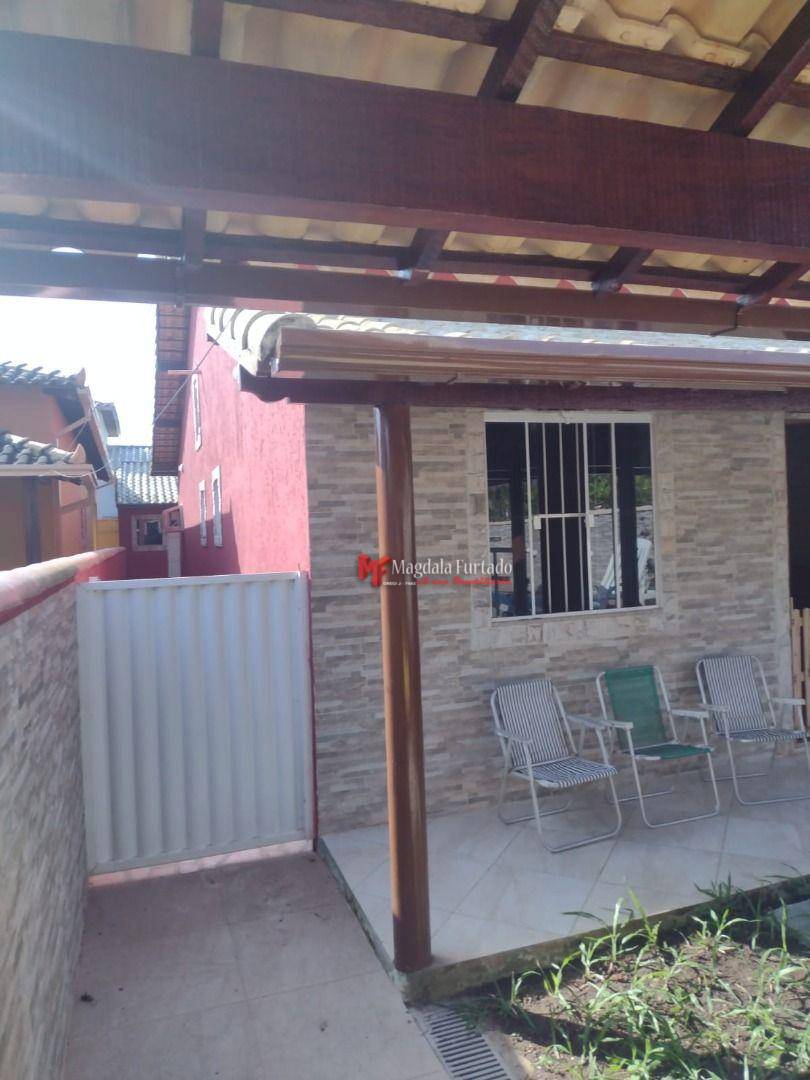 Casa à venda com 3 quartos, 110m² - Foto 14