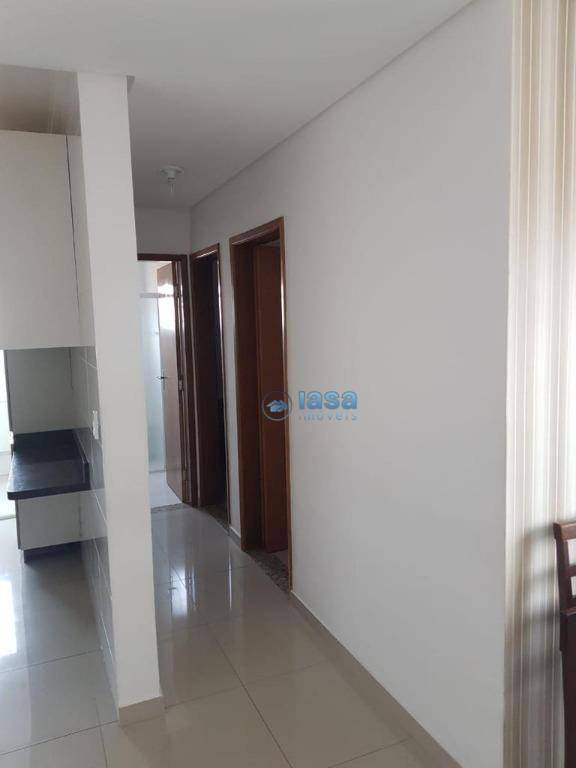 Apartamento à venda com 2 quartos, 60m² - Foto 25