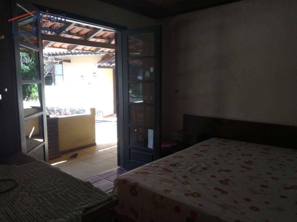 Casa de Condomínio à venda com 3 quartos, 300m² - Foto 44