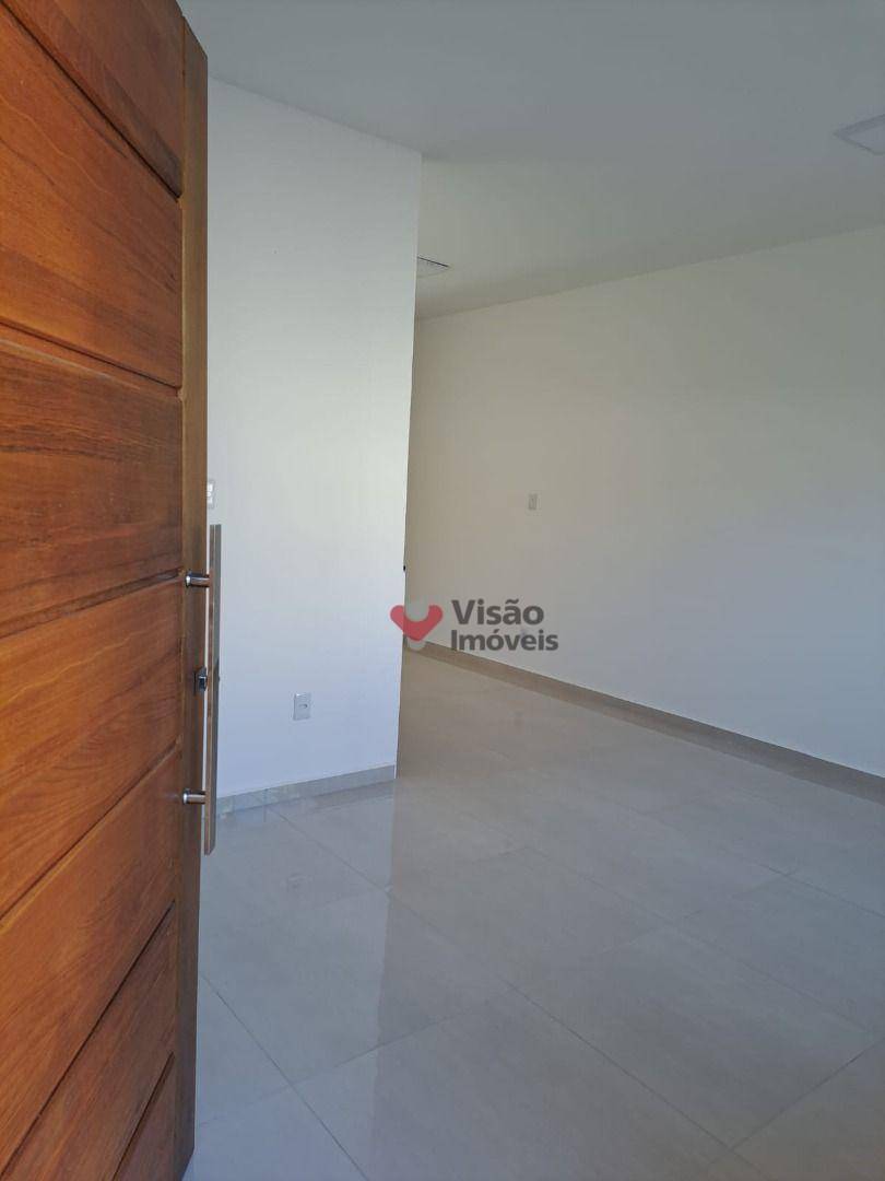 Casa à venda com 2 quartos, 72m² - Foto 7