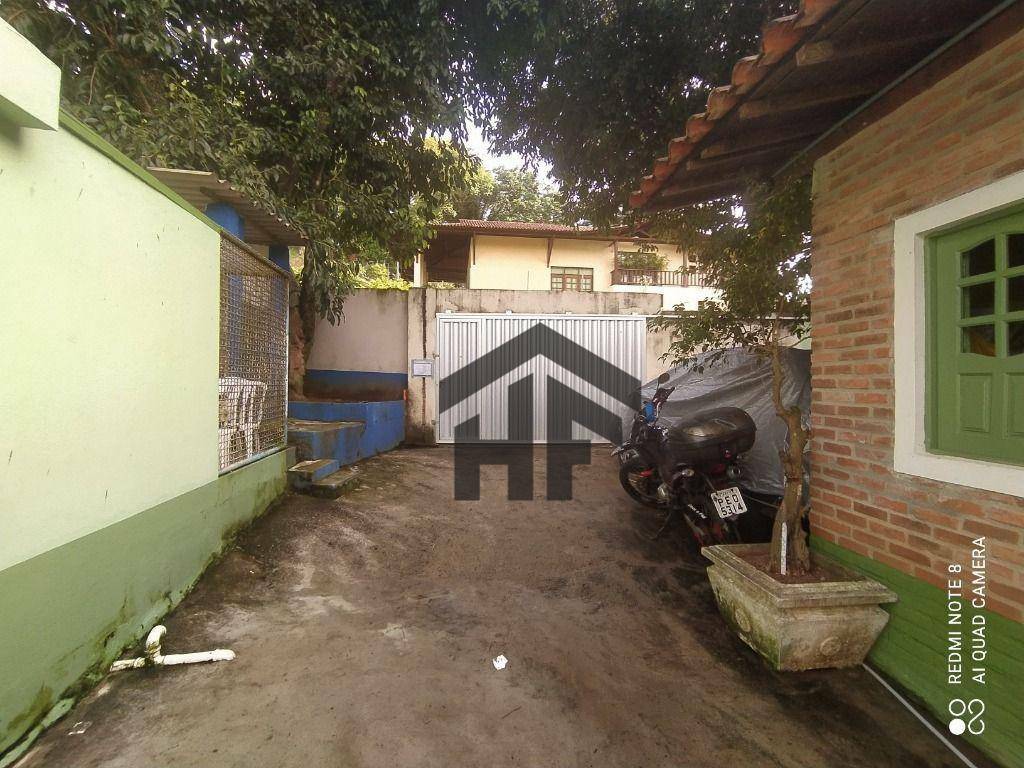 Casa à venda com 3 quartos, 400m² - Foto 5