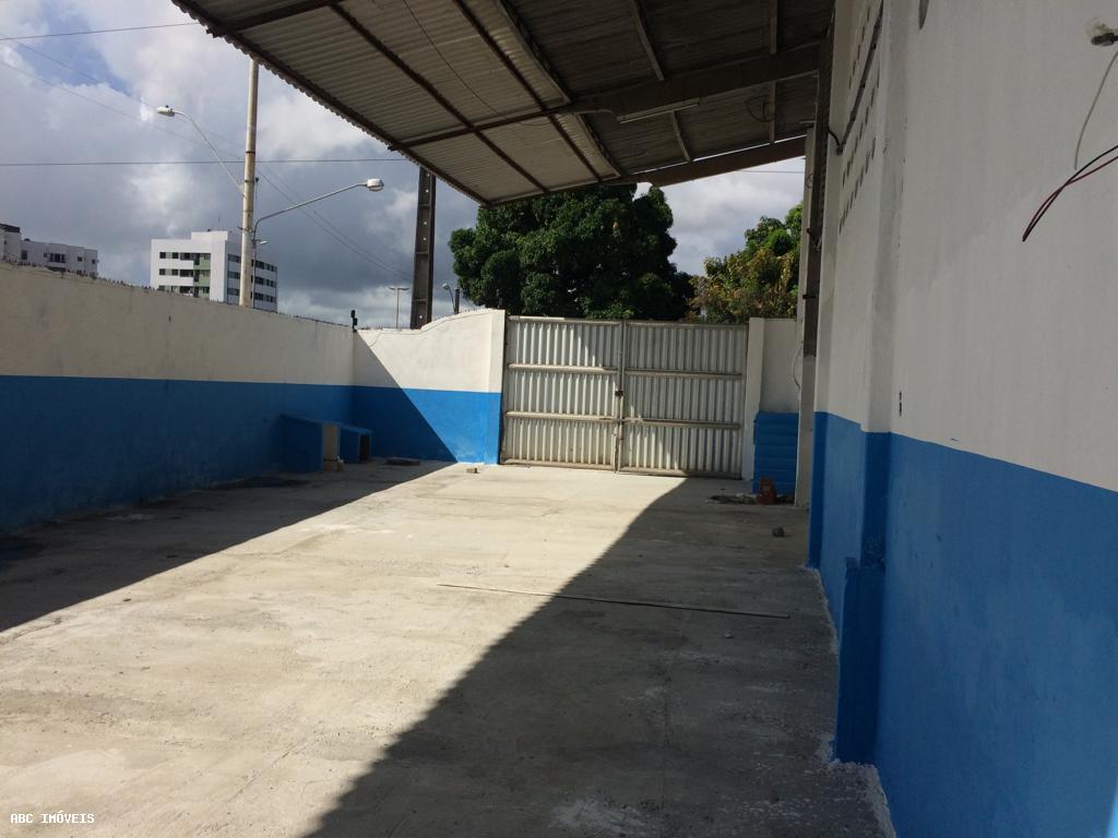 Depósito-Galpão-Armazém para alugar com 1 quarto, 700m² - Foto 11