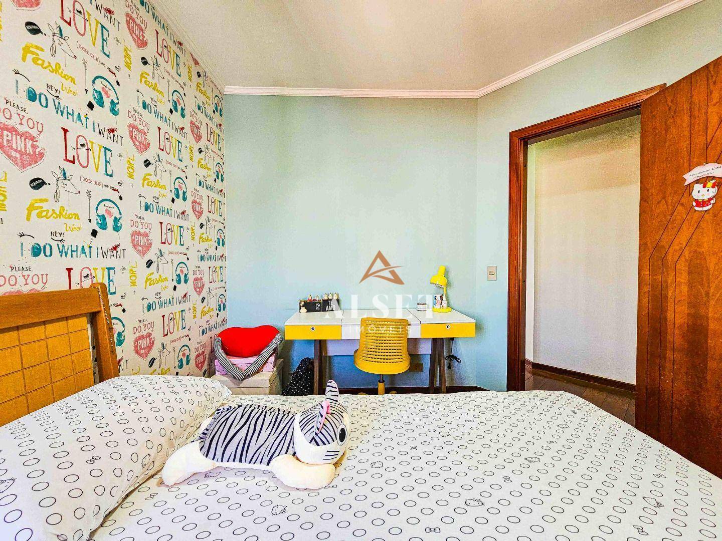 Apartamento à venda com 3 quartos, 125m² - Foto 23