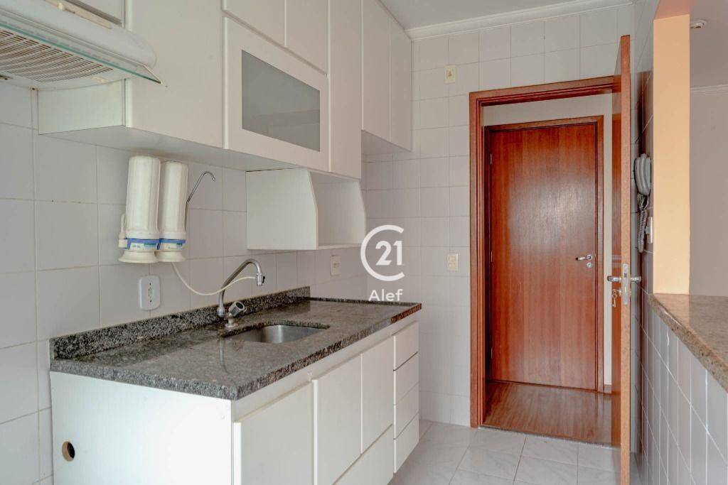 Apartamento para alugar com 2 quartos, 67m² - Foto 27