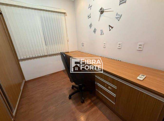 Casa à venda com 3 quartos, 311m² - Foto 20