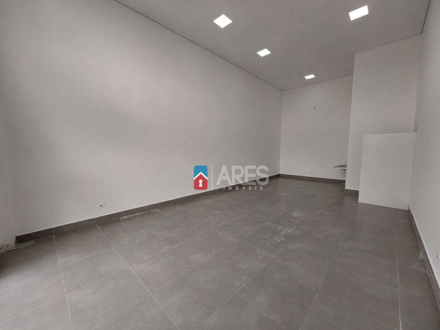 Loja-Salão para alugar, 60m² - Foto 4