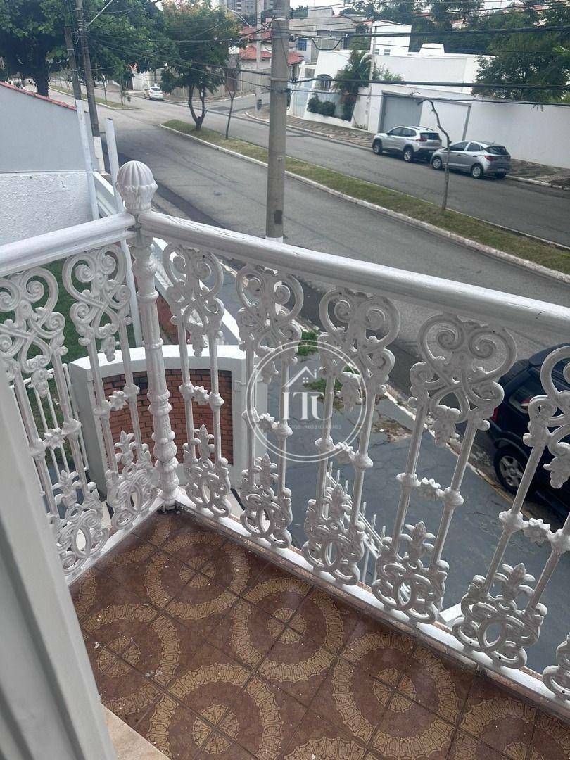Casa para alugar com 6 quartos, 224m² - Foto 38