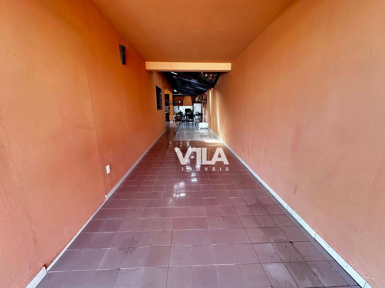 Casa à venda com 3 quartos, 229m² - Foto 6