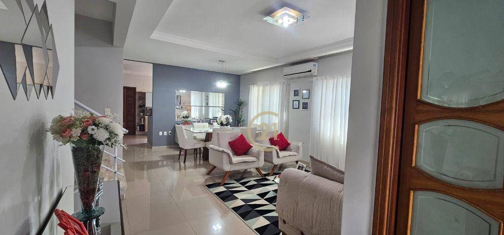 Casa de Condomínio à venda com 3 quartos, 245m² - Foto 4