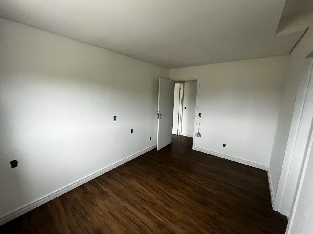 Apartamento à venda com 5 quartos, 104m² - Foto 11