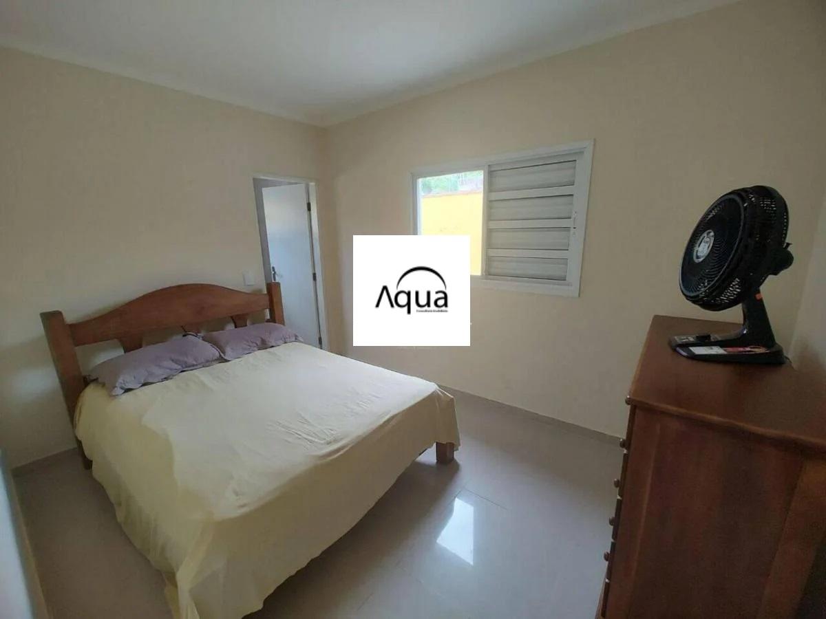 Casa à venda com 2 quartos, 250m² - Foto 11