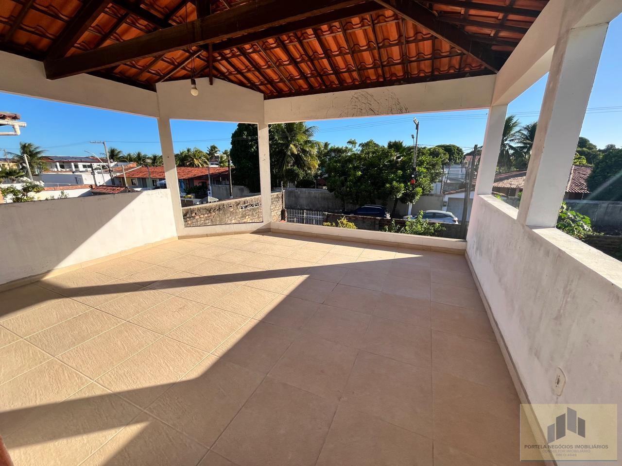 Casa à venda com 4 quartos, 220m² - Foto 11