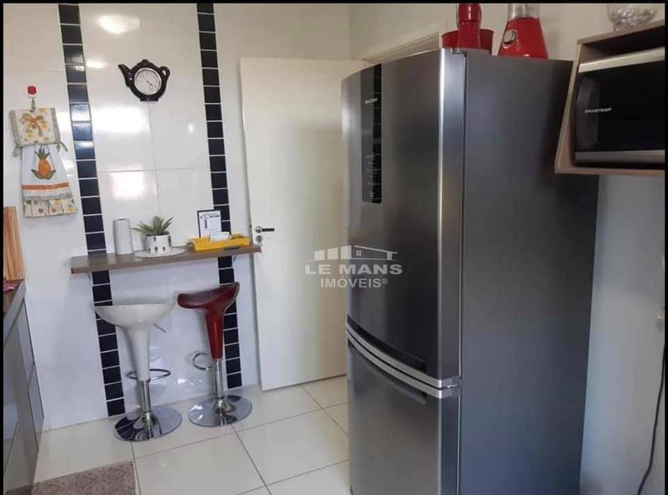 Apartamento à venda com 2 quartos, 55m² - Foto 4