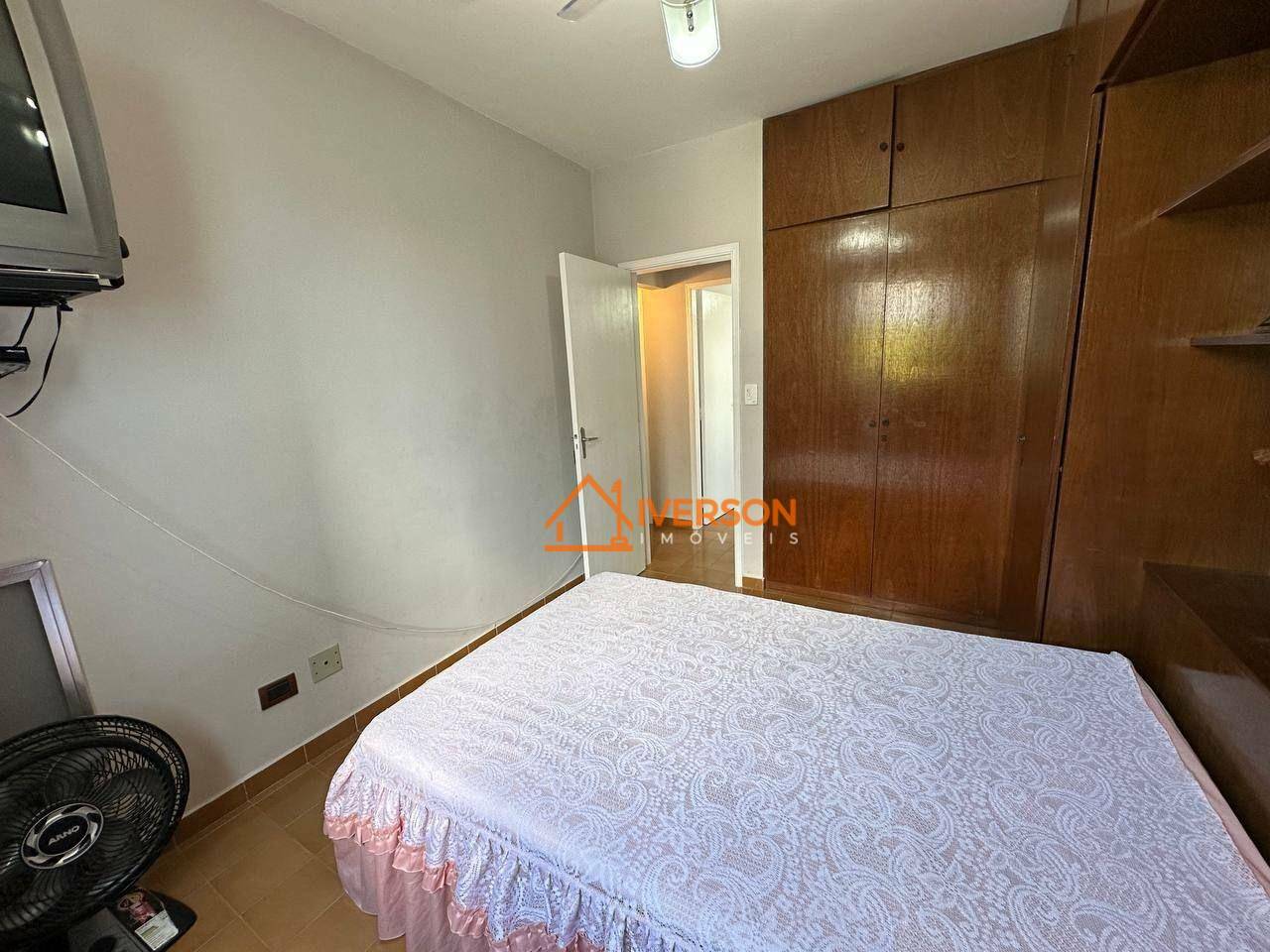 Apartamento à venda com 2 quartos, 64m² - Foto 10