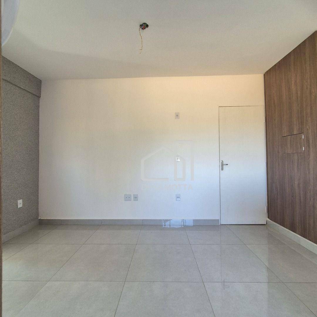 Apartamento à venda com 2 quartos, 42m² - Foto 13