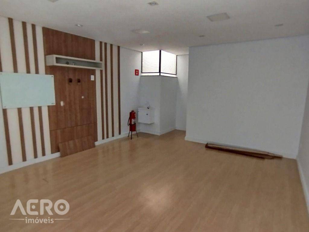 Loja-Salão para alugar, 40m² - Foto 14