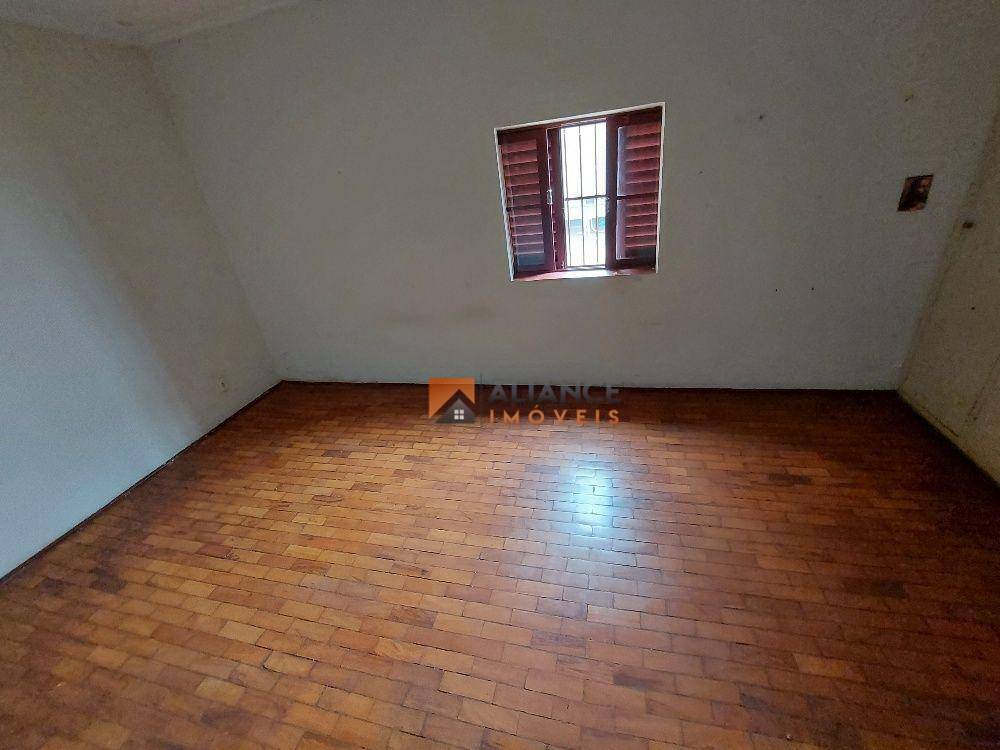 Casa à venda com 2 quartos, 135m² - Foto 13