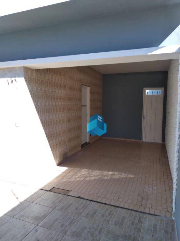 Casa à venda com 2 quartos, 210m² - Foto 25