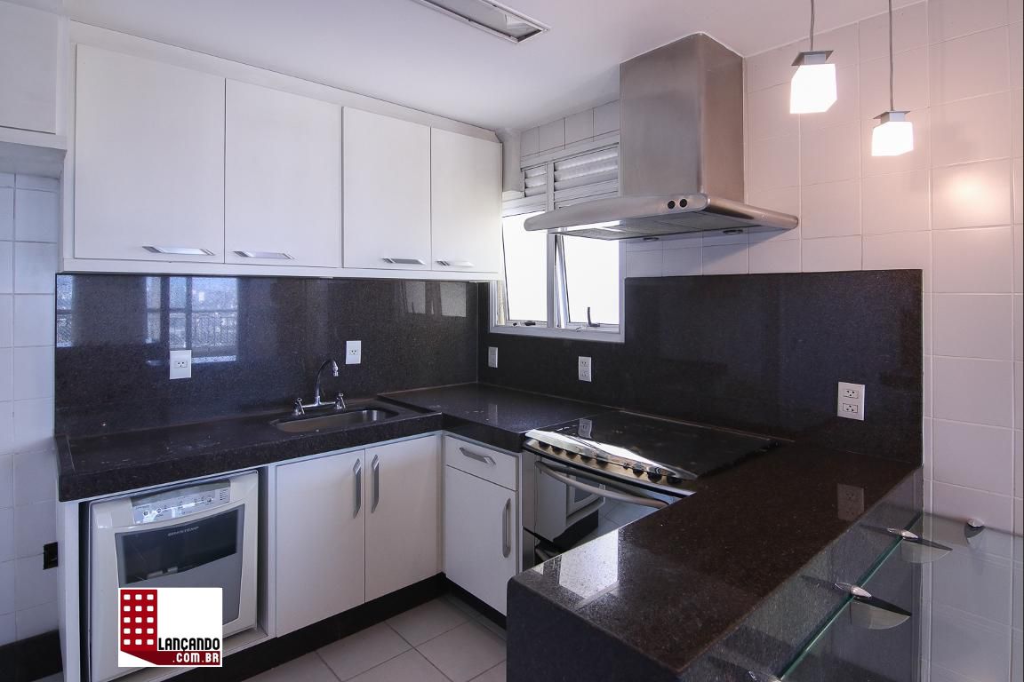 Apartamento à venda com 3 quartos, 126m² - Foto 13