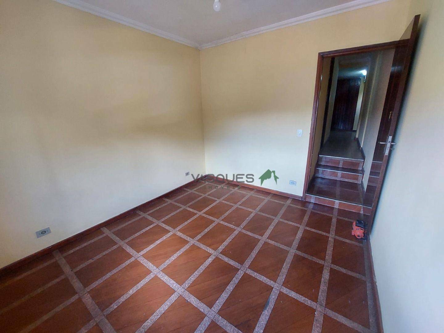 Casa para alugar com 3 quartos, 80m² - Foto 5