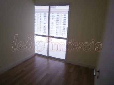 Apartamento para alugar com 3 quartos, 160m² - Foto 9