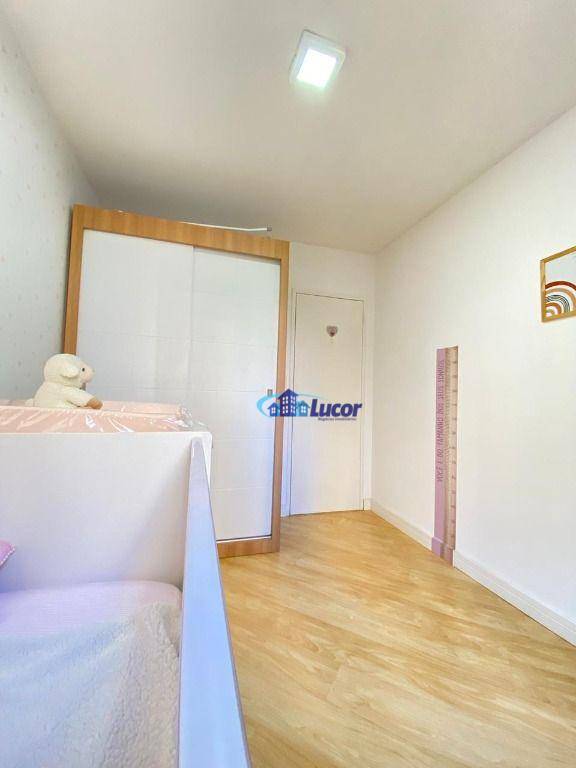 Apartamento à venda com 2 quartos, 56m² - Foto 13