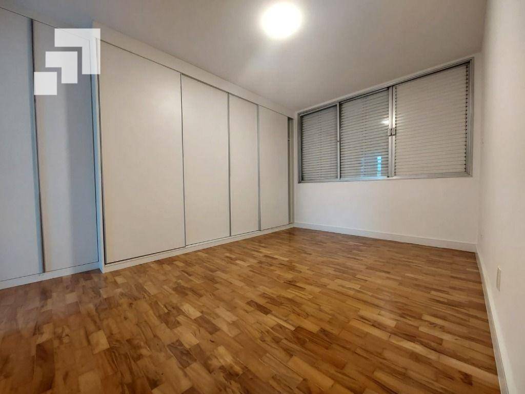 Apartamento à venda com 4 quartos, 120m² - Foto 15