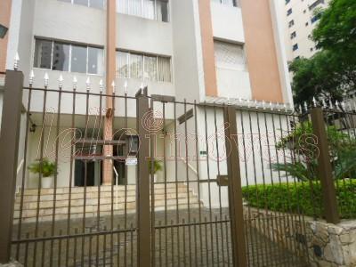 Apartamento para alugar com 2 quartos, 77m² - Foto 14